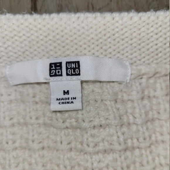 Uniqlo Cream Women's Cardigan Sweater - Picture 7 of 7